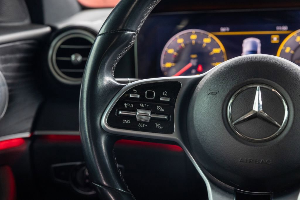 Used 2020 Mercedes-Benz E 350 Sedan image 31