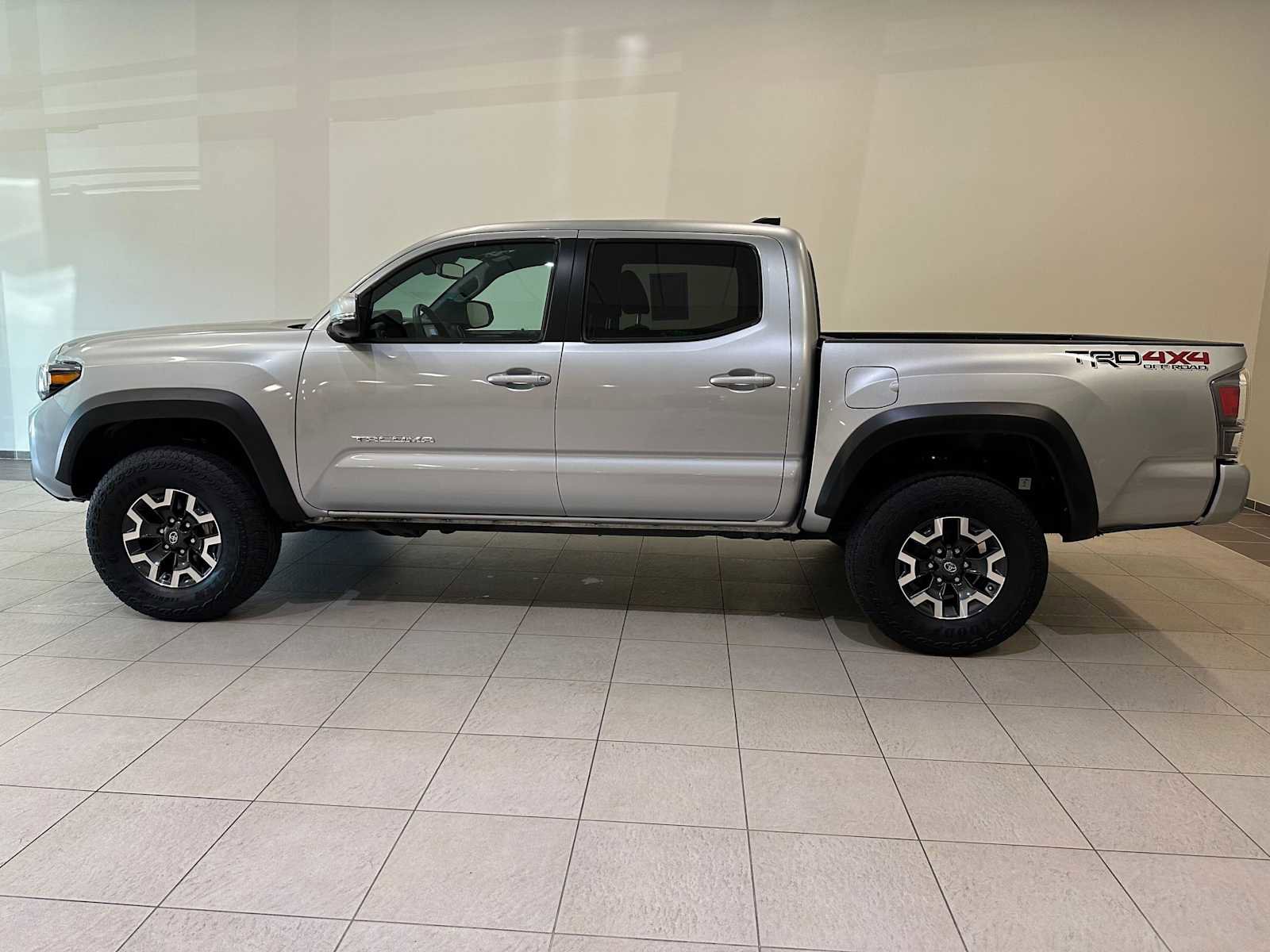 Certified 2023 Toyota Tacoma TRD Off-Road w/ Advanced Technology Package image 3