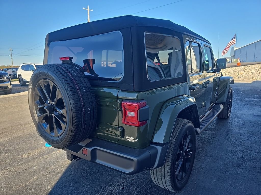 Used 2023 Jeep Wrangler Unlimited Sahara w/ Cold Weather Group image 8