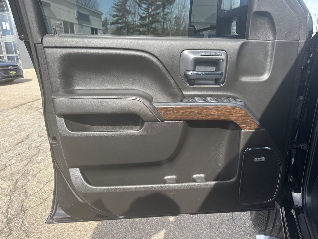 Used 2019 GMC Sierra 2500 Denali w/ Duramax Plus Package image 15