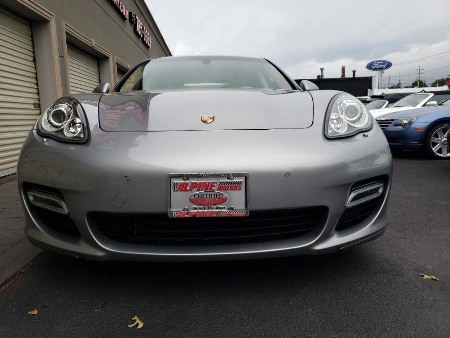 Used 2011 Porsche Panamera Turbo image 2