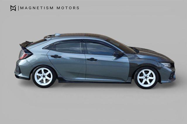 Used 2018 Honda Civic Sport Touring image 2