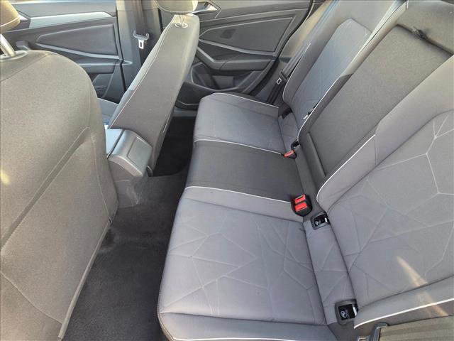 Certified 2025 Volkswagen Jetta Sport image 17