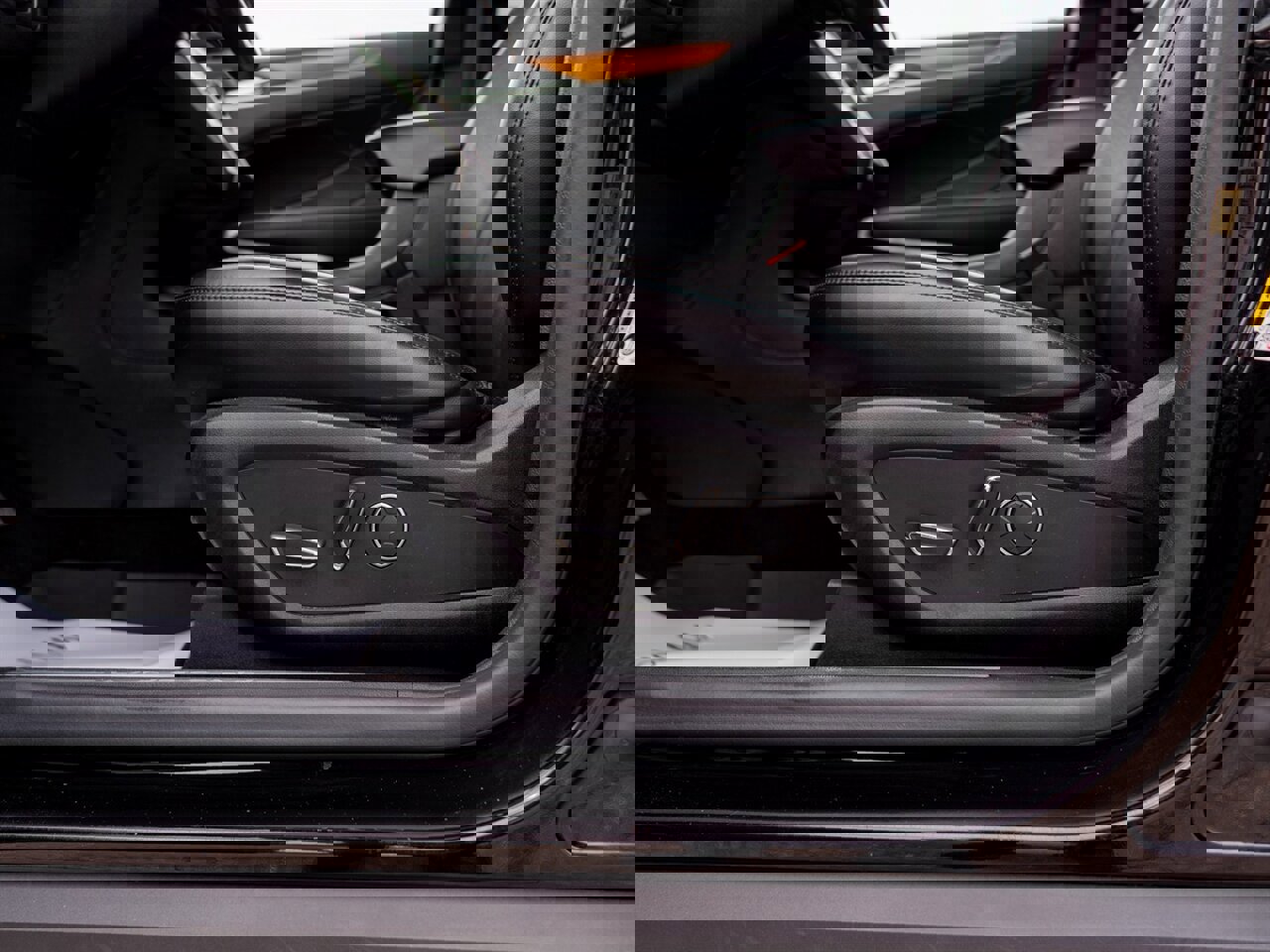 Used 2019 Lincoln MKC Reserve w/ MKC Climate Package image 15