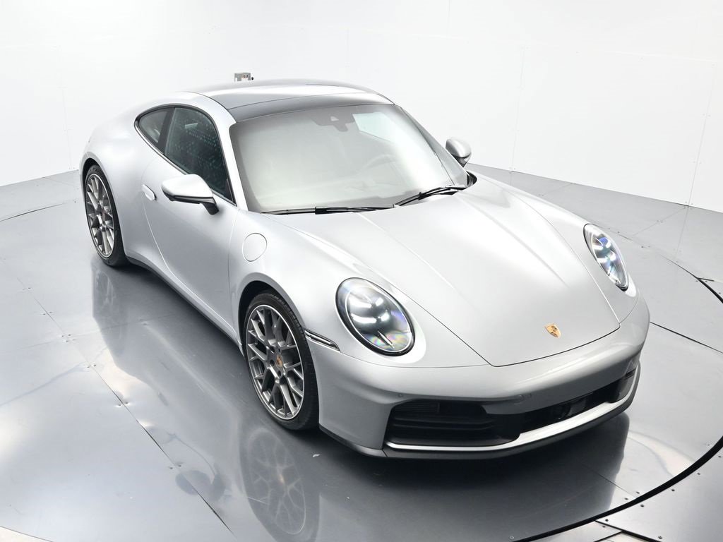 Certified 2025 Porsche 911 Carrera image 37