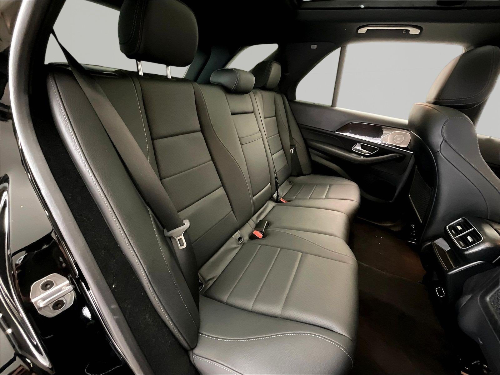 Certified 2025 Mercedes-Benz GLE 450 4MATIC image 25