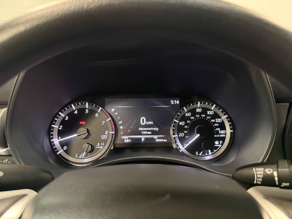 Used 2023 Toyota Highlander L FWD image 30