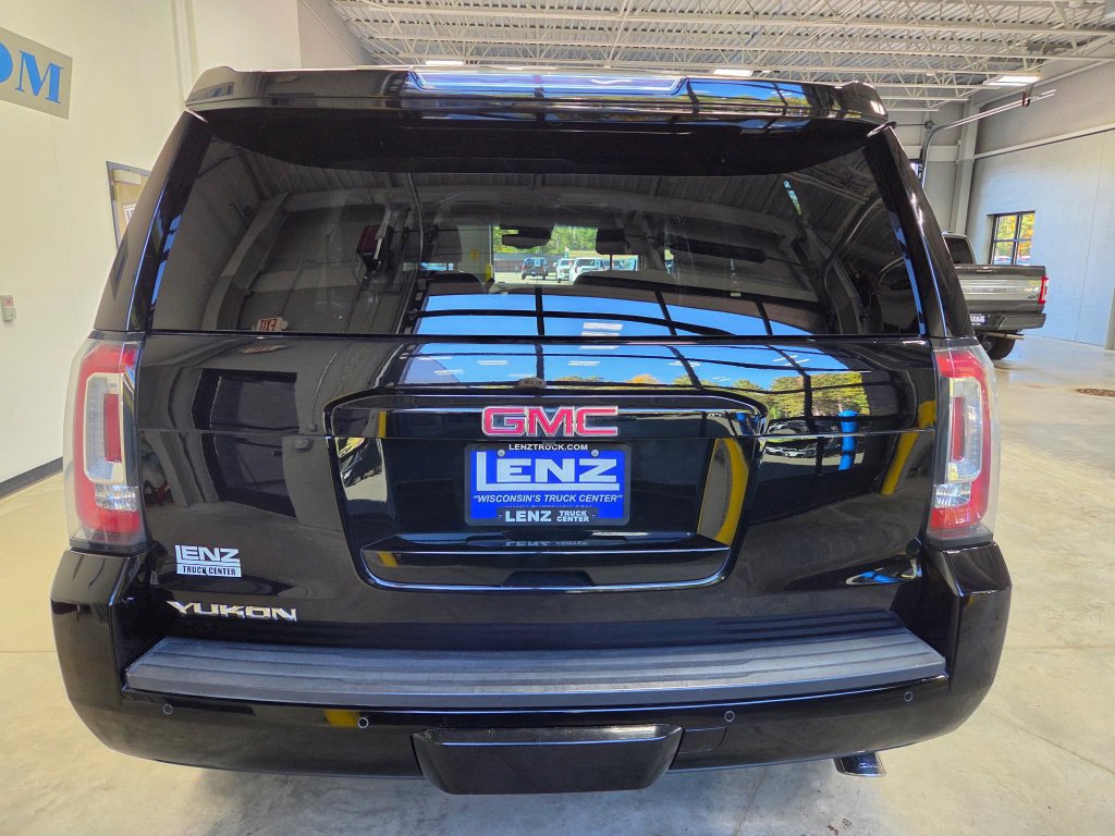 Used 2018 GMC Yukon SLT w/ Premium Edition AWD/4WD image 6