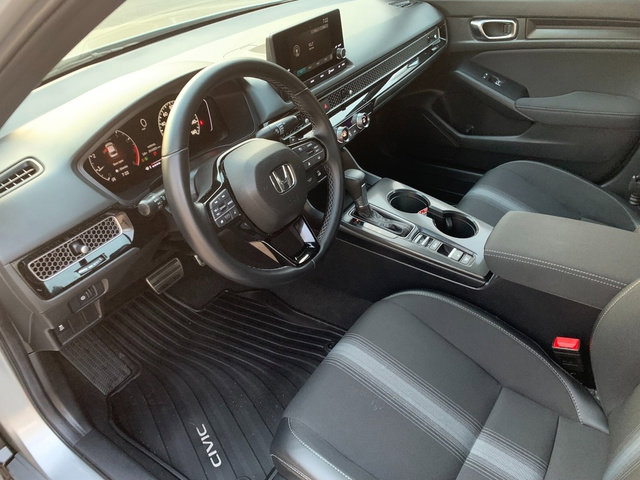 Used 2025 Honda Civic Sport image 23