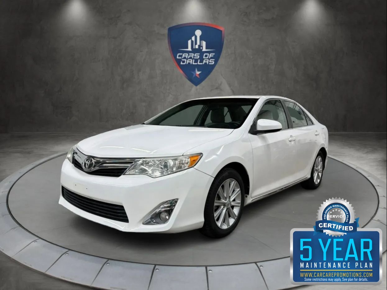 Used 2013 Toyota Camry XLE FWD image 1