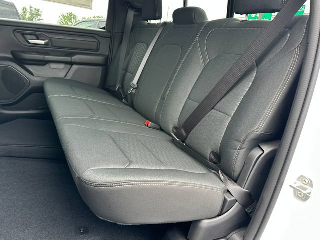 New 2026 RAM 1500 Express AWD/4WD image 17