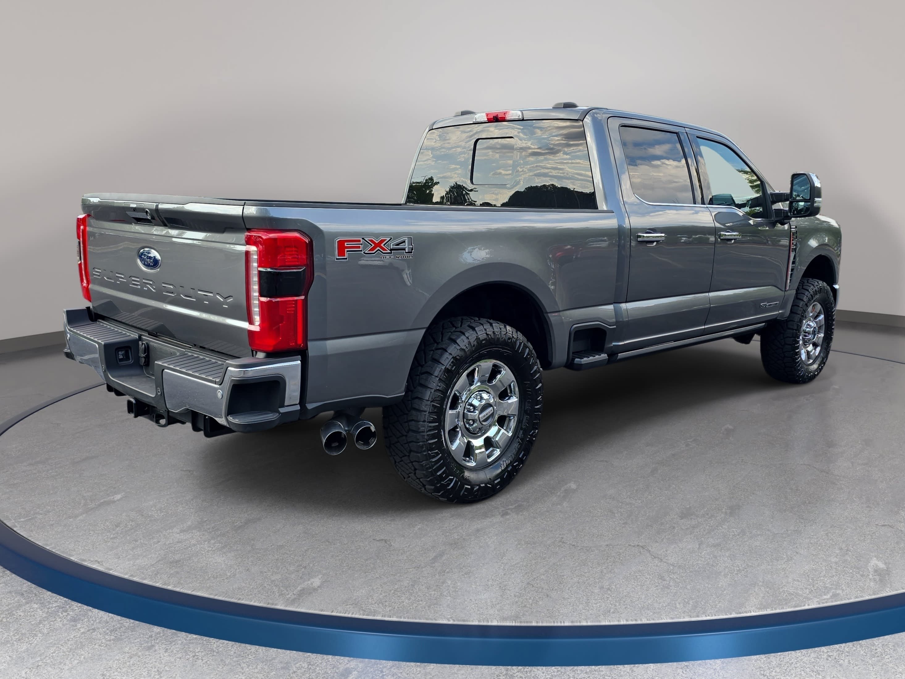 Used 2024 Ford F250 Lariat w/ Lariat Ultimate Package AWD/4WD image 5