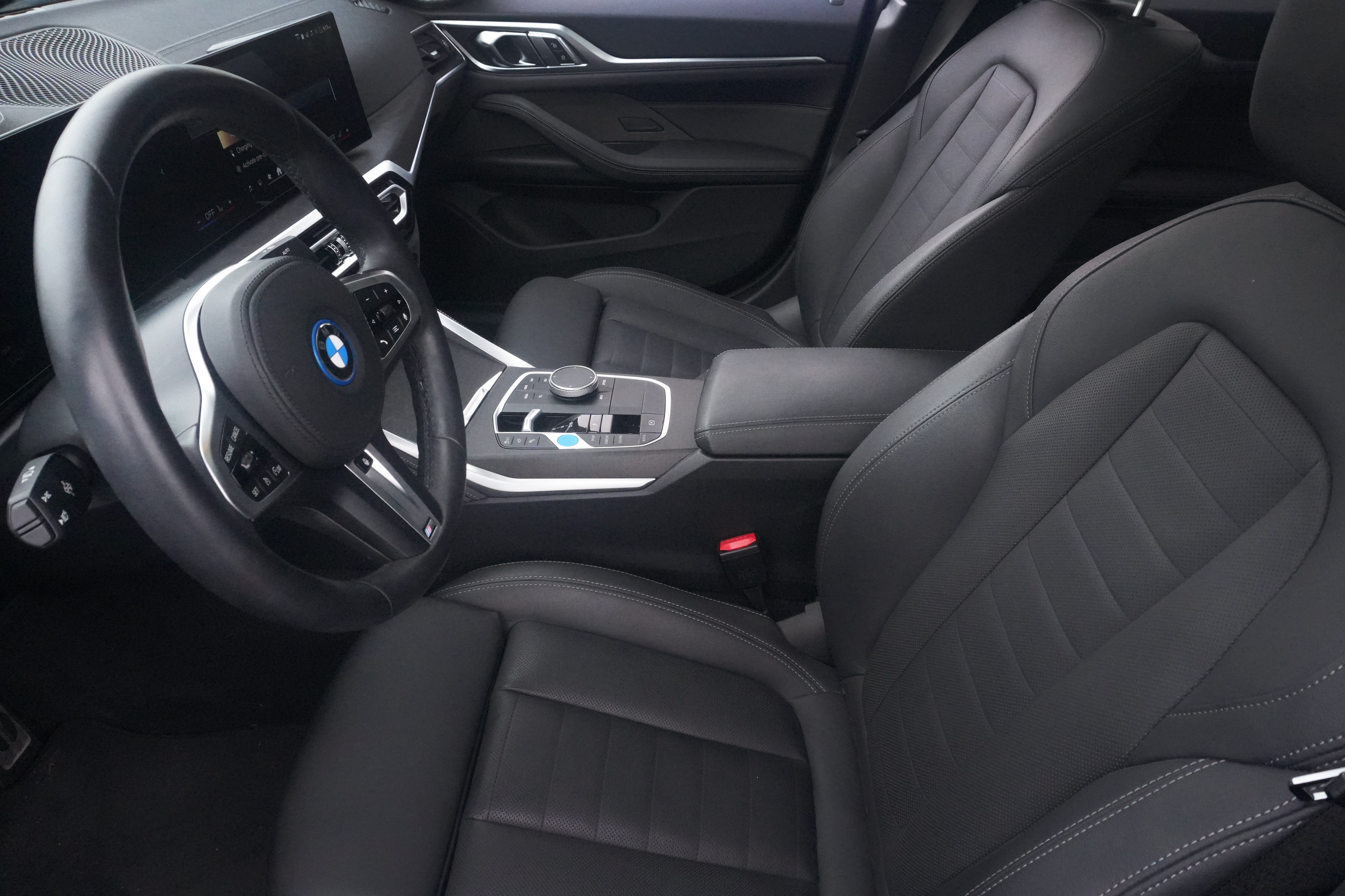 Certified 2024 BMW i4 eDrive40 w/ M Sport Package RWD image 12