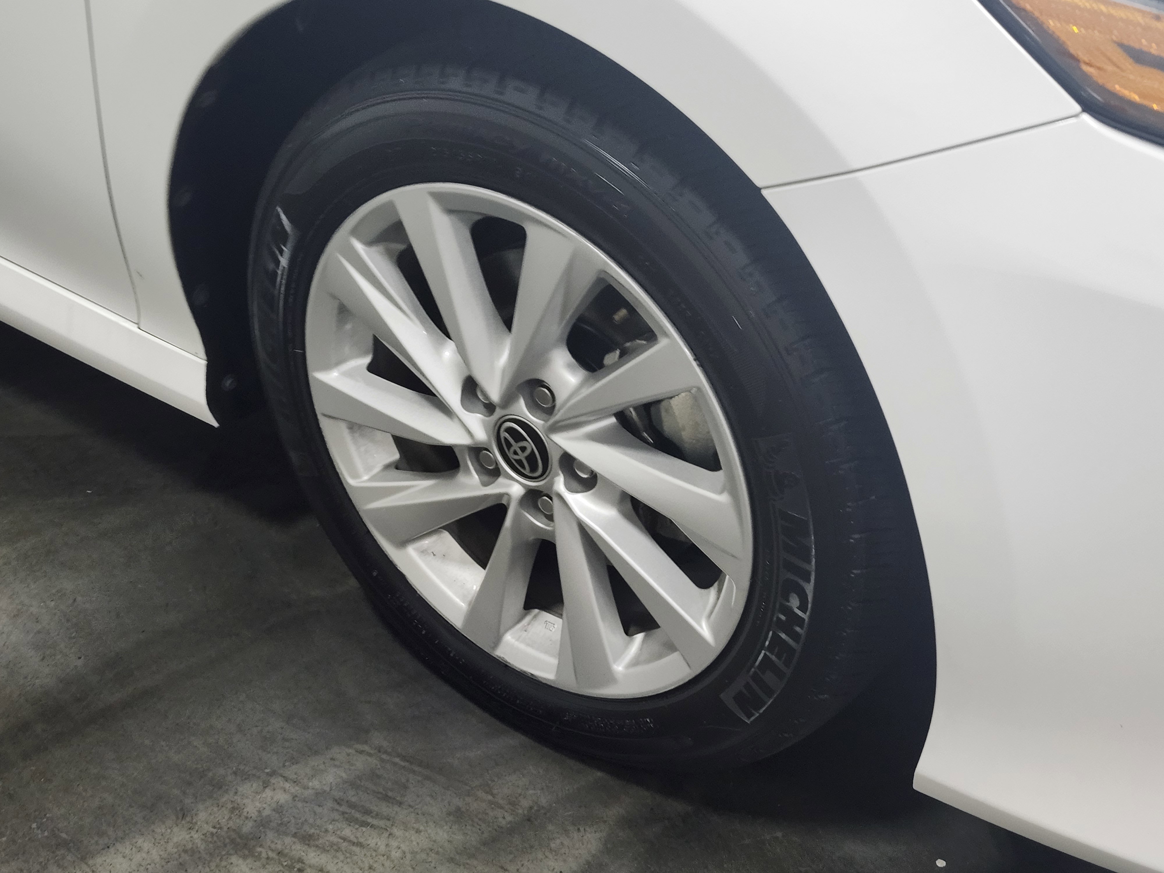 Used 2024 Toyota Camry LE image 30