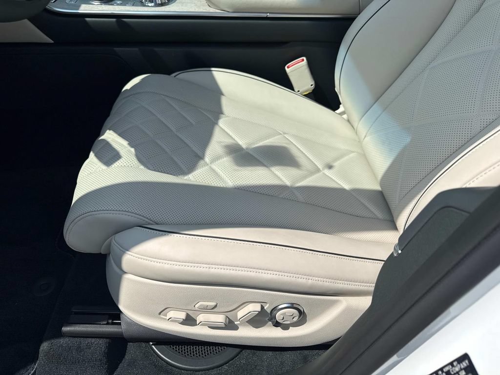 New 2026 Genesis GV80 3.5T Prestige AWD/4WD image 19
