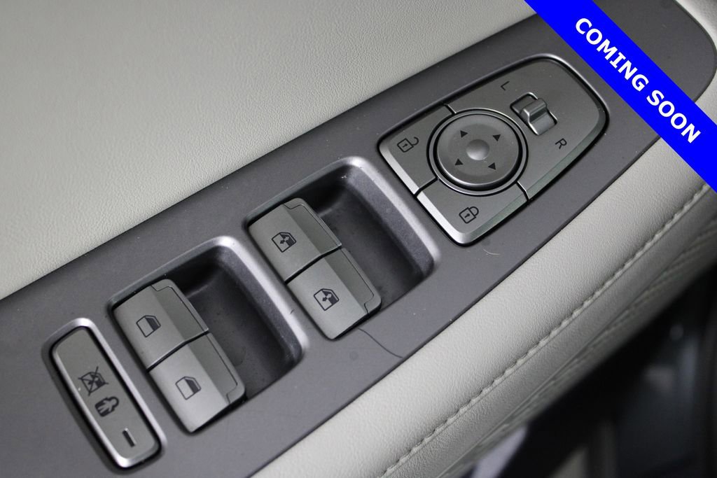 Used 2024 Hyundai Palisade Limited image 20