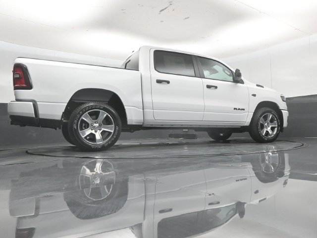 New 2027 RAM 1500 Express RWD image 51