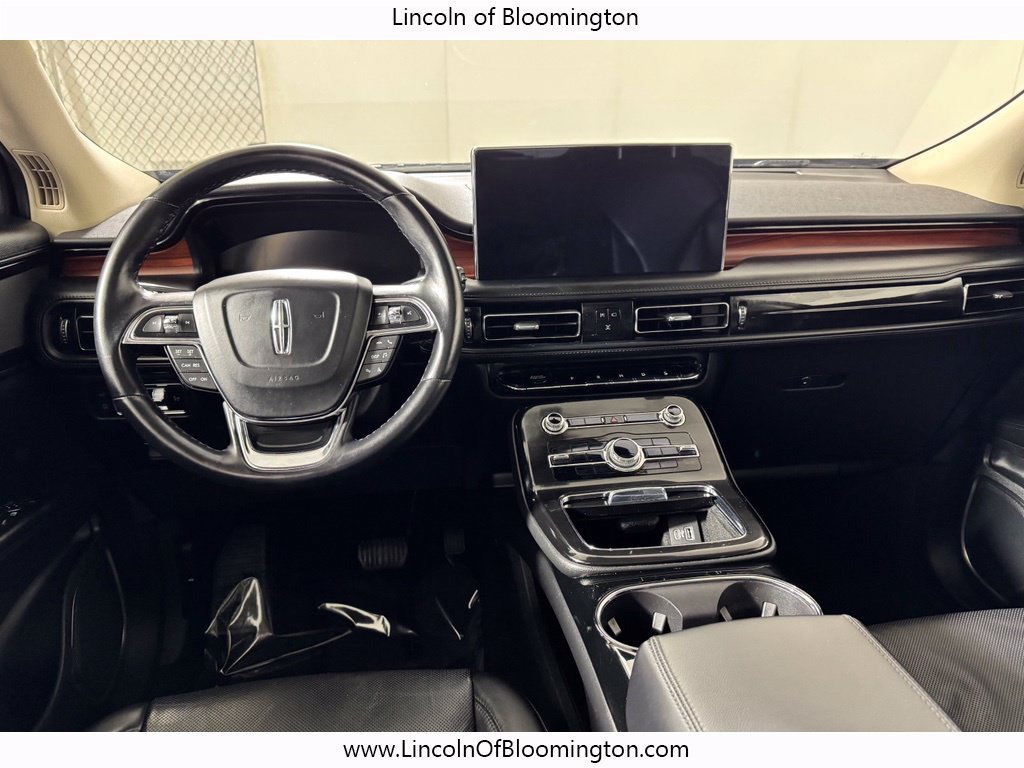 Certified 2023 Lincoln Nautilus Reserve w/ Monochromatic Package AWD/4WD image 17