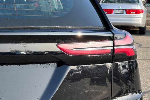 Used 2023 Chevrolet Bolt EUV Premier image 49