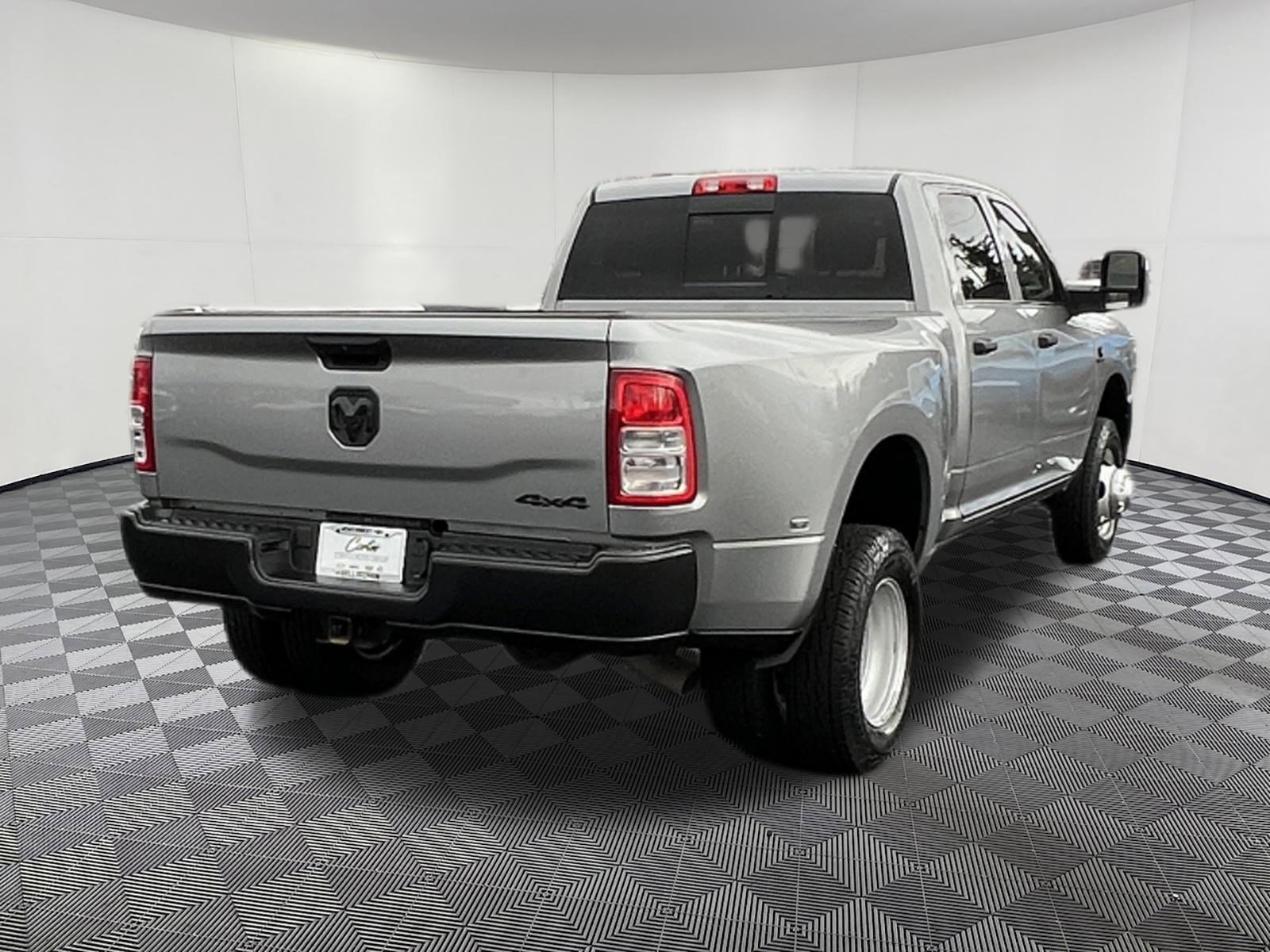 Used 2024 RAM 3500 Tradesman w/ Cold Weather Group image 6