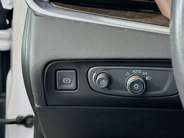 Used 2020 Buick Enclave Avenir w/ Avenir Technology Package image 10