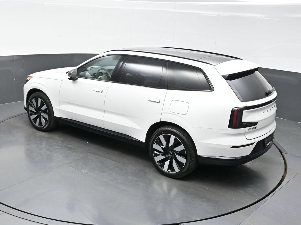 New 2026 Volvo EX90 Plus AWD/4WD image 37