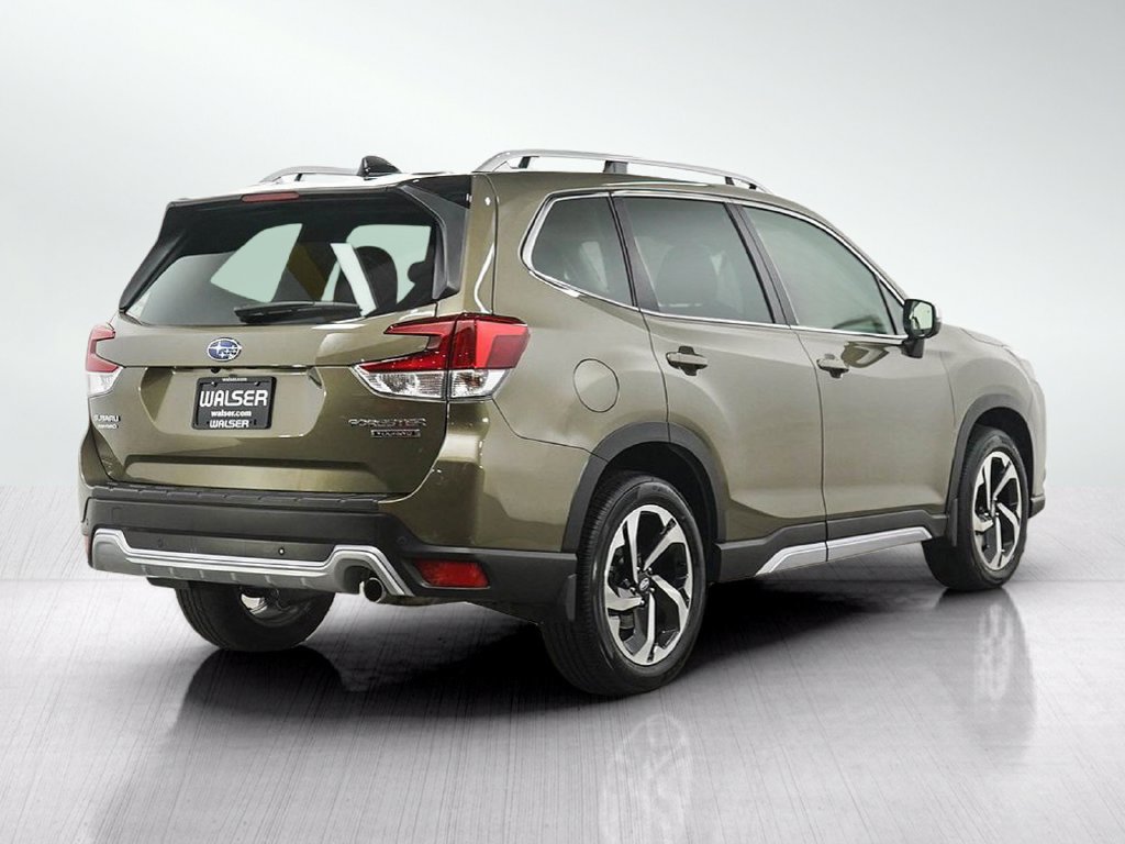 Used 2024 Subaru Forester Touring w/ Pop Package 2 AWD/4WD image 5