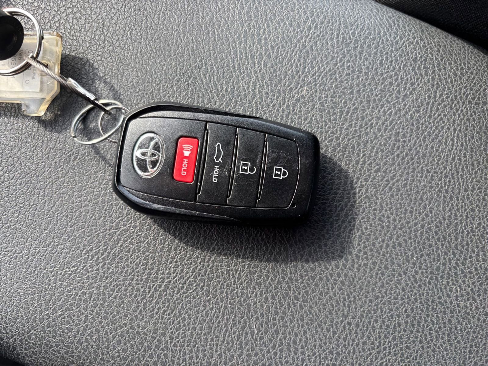 Used 2025 Toyota Camry LE image 20