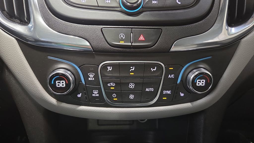 Used 2023 Chevrolet Equinox LT FWD image 14