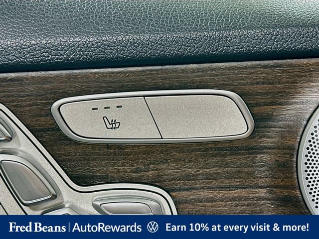 Used 2020 Mercedes-Benz C 300 4MATIC Sedan image 25