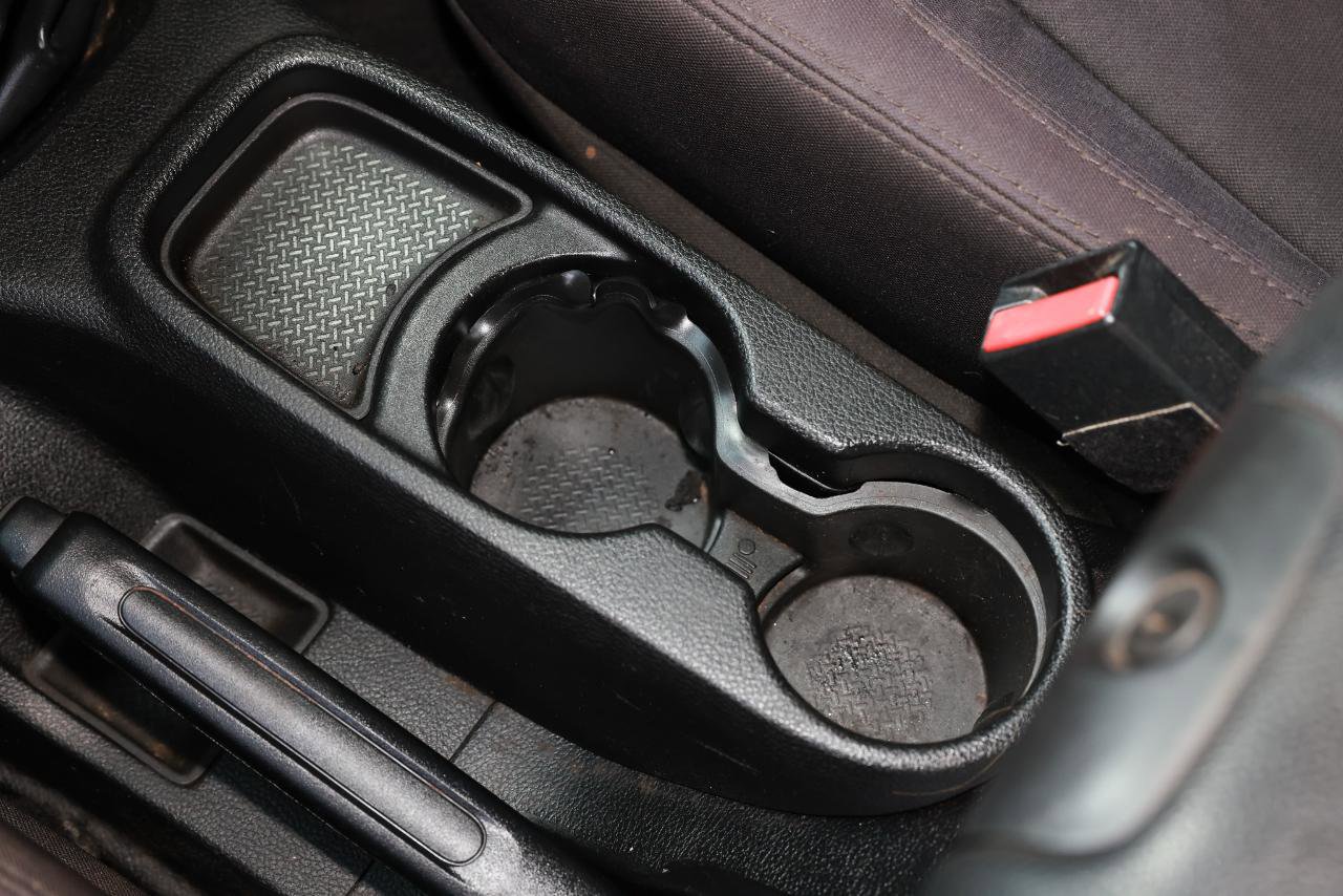 Used 2013 Jeep Wrangler Sport image 37