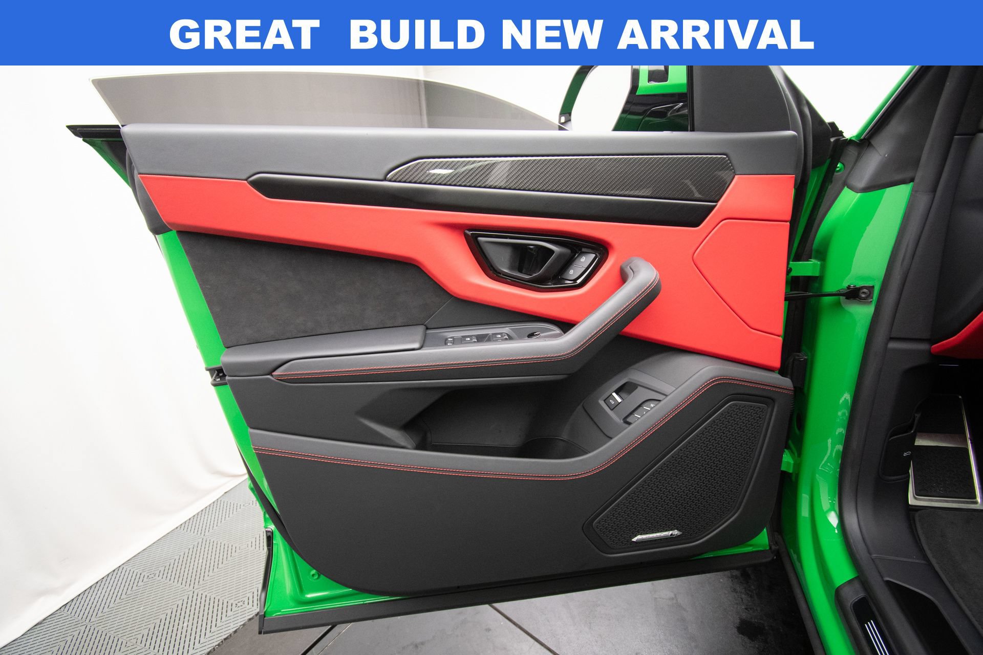 Used 2023 Lamborghini Urus S AWD/4WD image 52