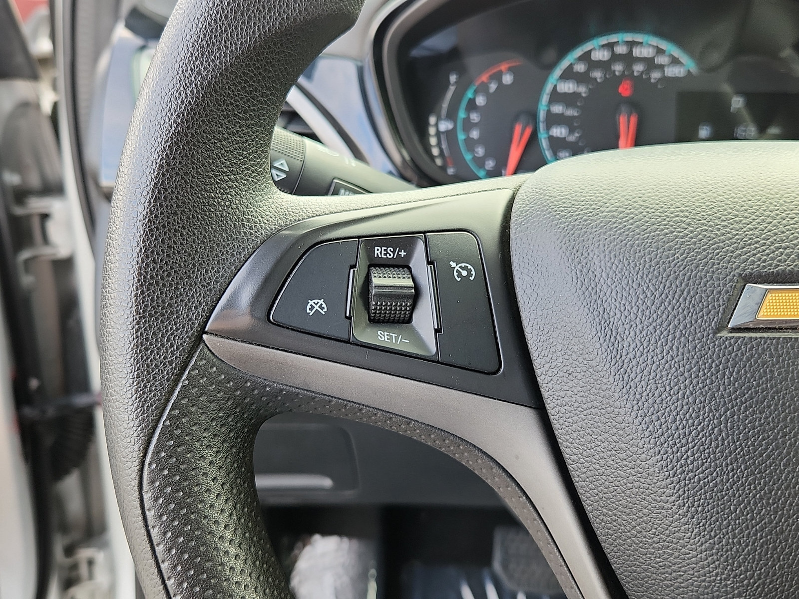 Used 2022 Chevrolet Spark LT FWD image 20