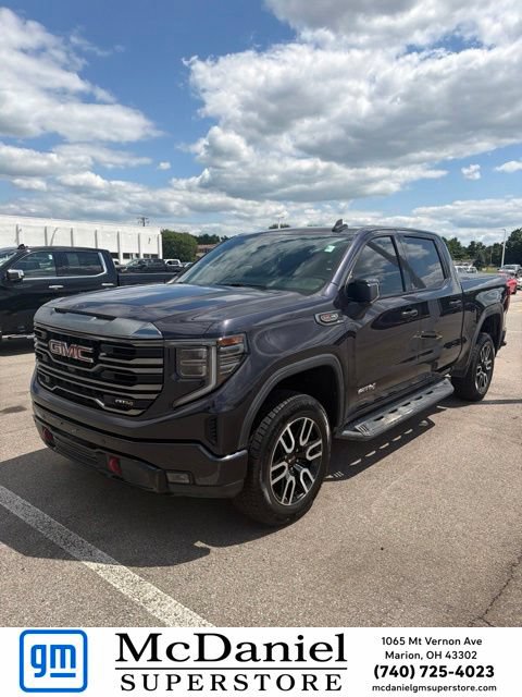 Used 2022 GMC Sierra 1500 AT4 w/ AT4 Premium Package AWD/4WD image 1