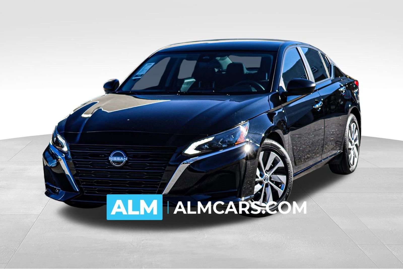 Used 2024 Nissan Altima 2.5 S image 1