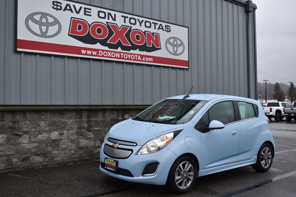 Used 2016 Chevrolet Spark LT image 1