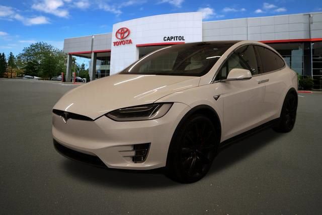 Used 2018 Tesla Model X P100D image 5