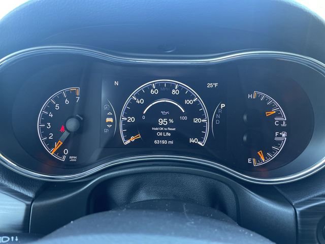 Used 2021 Jeep Grand Cherokee Laredo X image 36