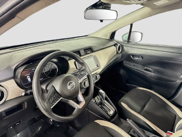 Used 2021 Nissan Versa SV FWD image 22