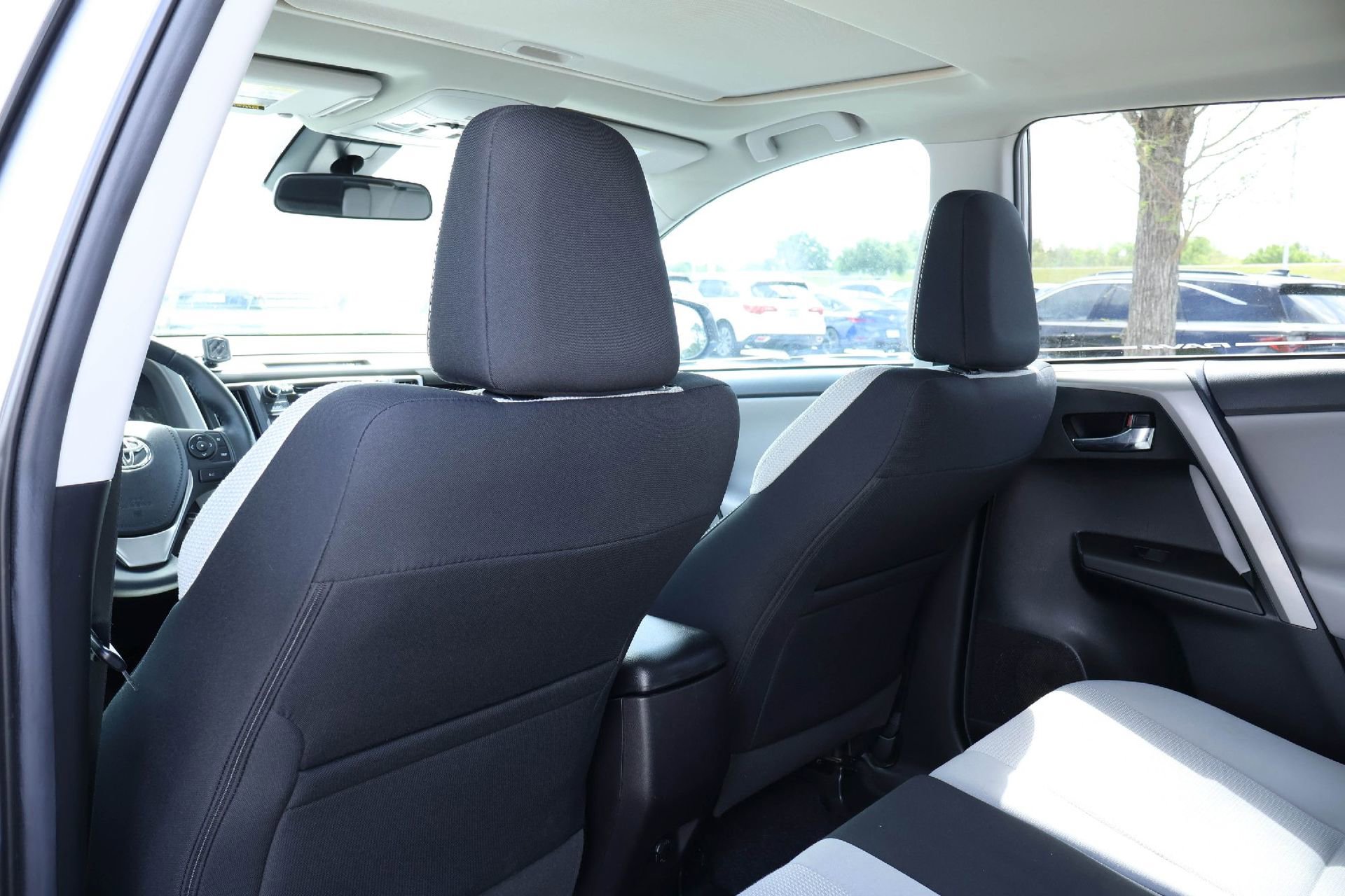 Used 2018 Toyota RAV4 XLE w/ Plus Extra Value Package image 12