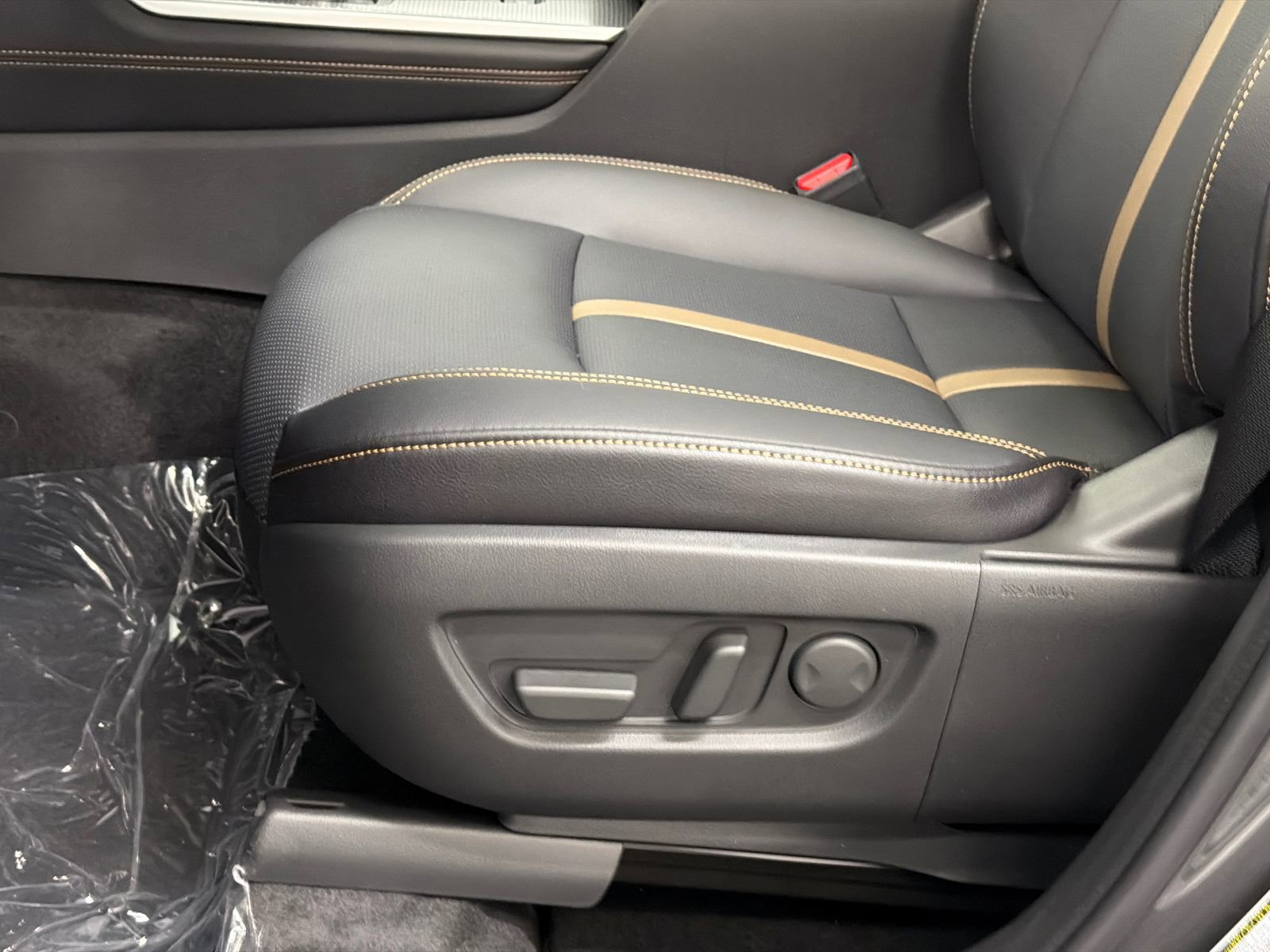 New 2026 MAZDA CX-90 Plug-In Hybrid w/ Premium Plus image 16