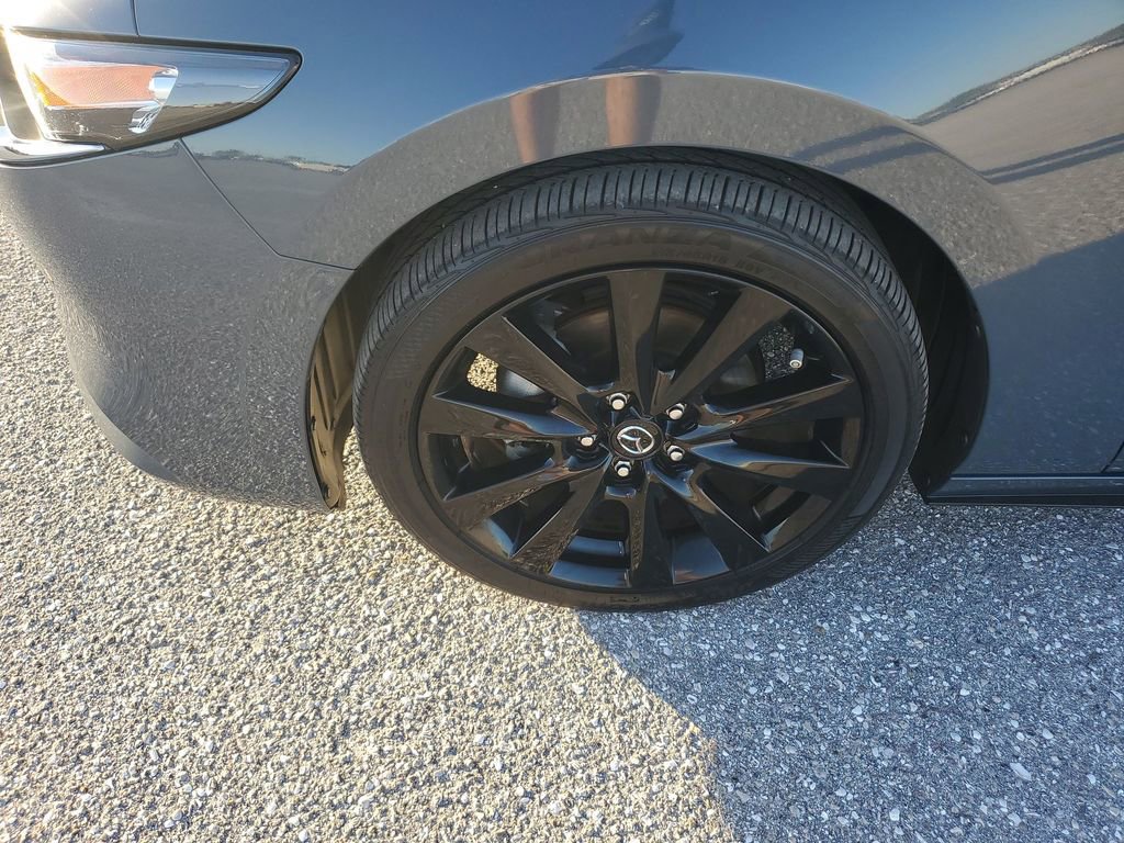 Used 2023 MAZDA MAZDA3 s image 17