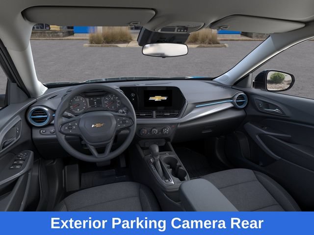 New 2026 Chevrolet Trax LS w/ LS Convenience Package FWD image 16