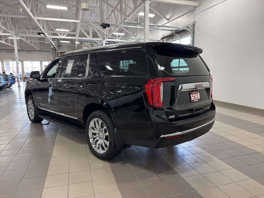 Used 2021 GMC Yukon XL SLT w/ SLT Premium Package AWD/4WD image 3