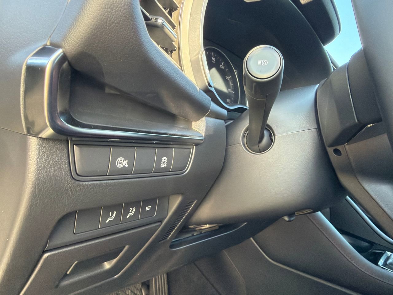 New 2026 MAZDA MAZDA3 Carbon image 32