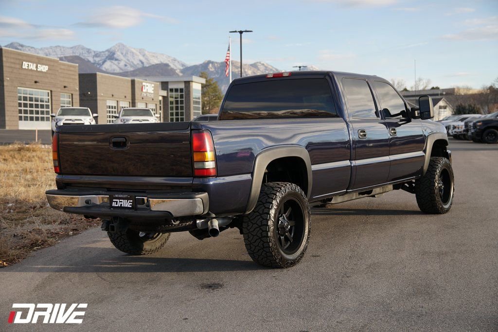 Used 2007 GMC Sierra 3500 SLT w/ Skid Plate Package image 11
