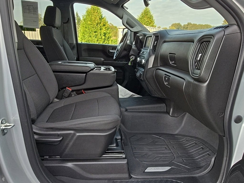 Used 2022 GMC Sierra 3500 Pro image 26