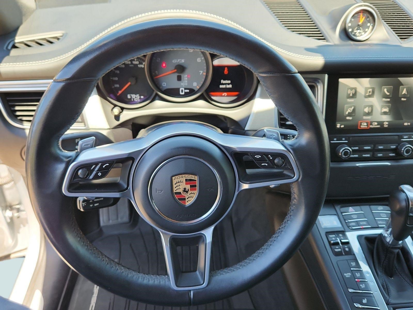Used 2017 Porsche Macan GTS AWD/4WD image 23