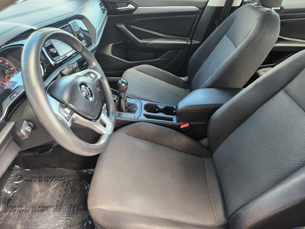 Used 2019 Volkswagen Jetta S w/ Driver Assistance Package FWD image 4