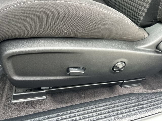 Used 2019 Dodge Challenger R/T Scat Pack RWD image 19
